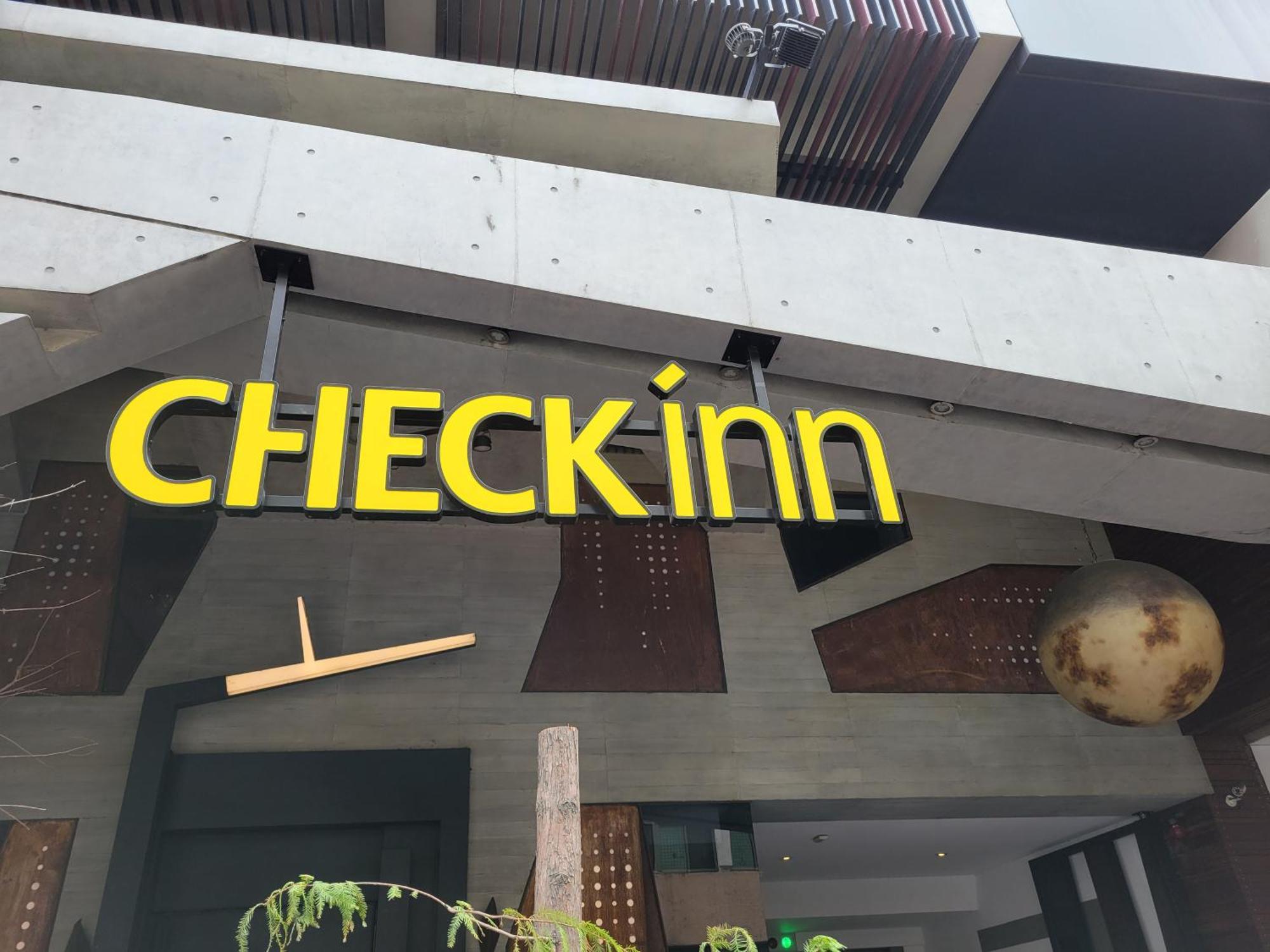 Check Inn Taichung Zhongshan Zewnętrze zdjęcie