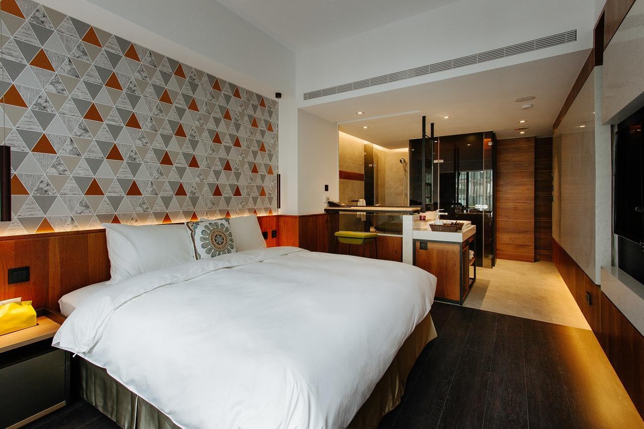 Check Inn Taichung Zhongshan Zewnętrze zdjęcie